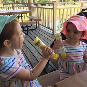 Meet your Posher, Rhonda